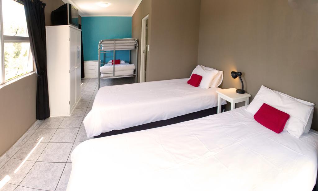 Colors Of Cape Town Lodge Стая снимка