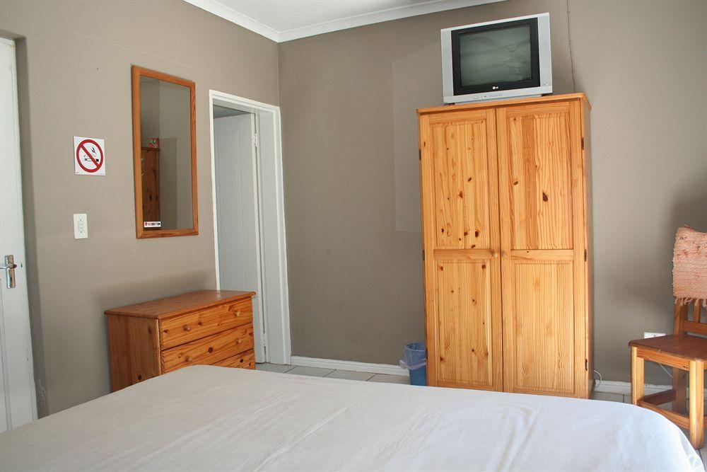 Colors Of Cape Town Lodge Екстериор снимка