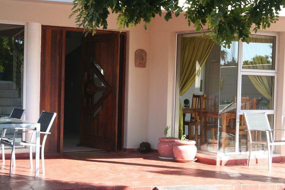 Colors Of Cape Town Lodge Екстериор снимка