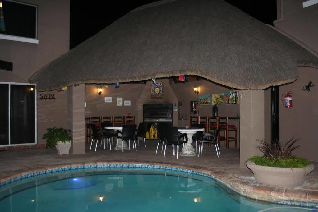Colors Of Cape Town Lodge Екстериор снимка
